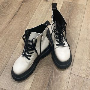 Zara boots